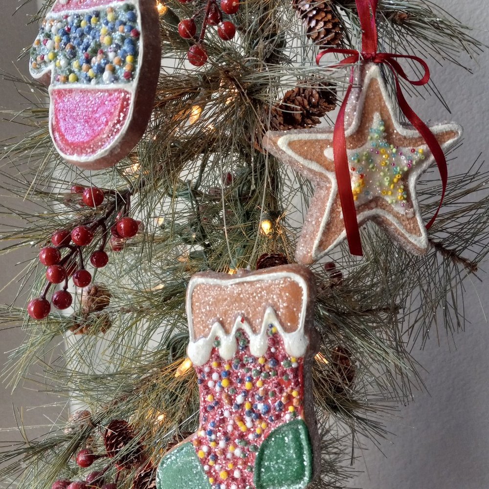 5 Gingerbread look foam ornaments